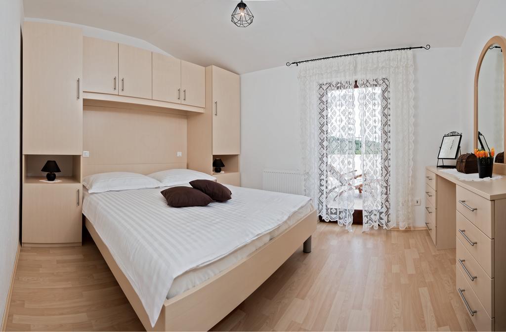 Villa Vinea Prapatnica Extérieur photo